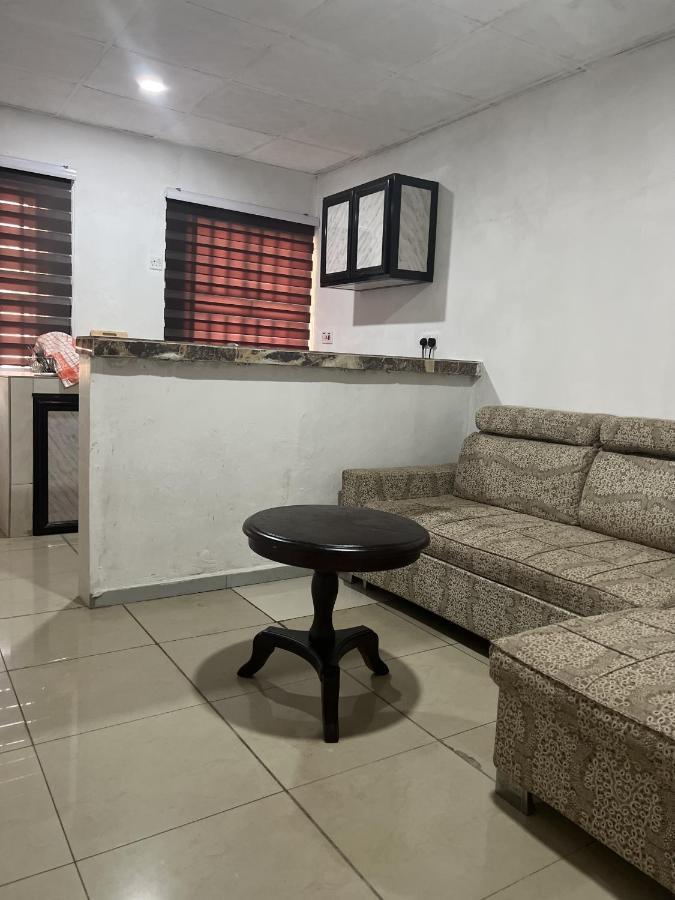 Sky Inn Hotel Фрийтаун Екстериор снимка
